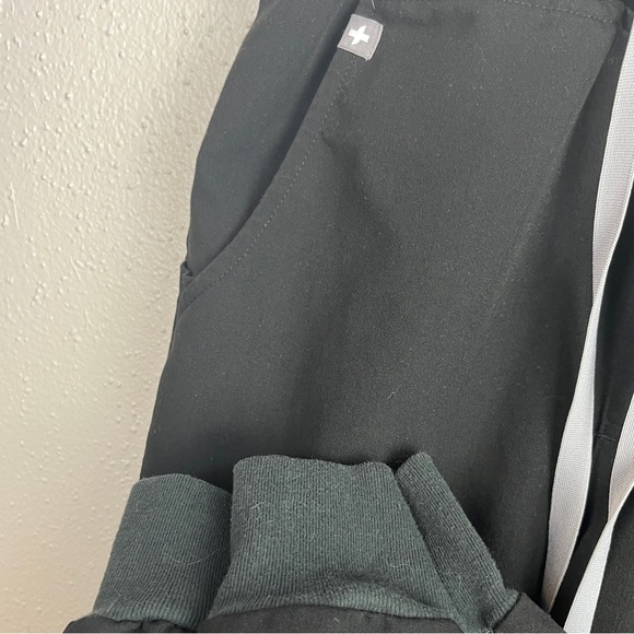 SOLD Figs Technical Collection Black Joggers - Picture 5 of 8